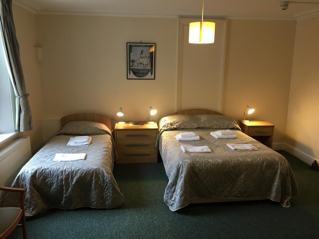 Woodbrooke Bed and Breakfast Birmingham Esterno foto