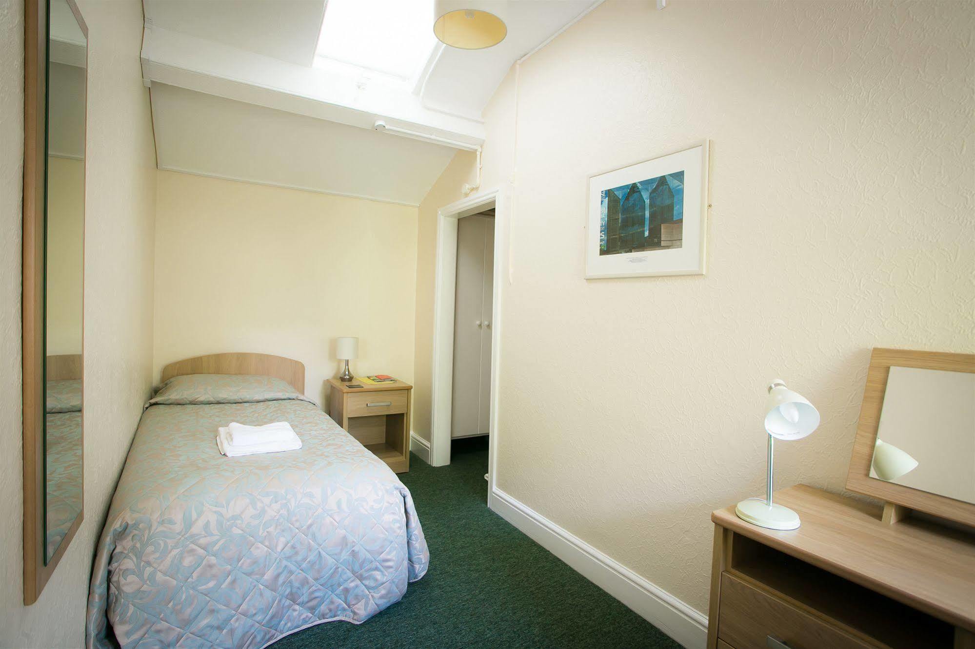 Woodbrooke Bed and Breakfast Birmingham Esterno foto